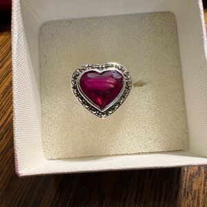Radiant Sterling Silver 925 Ring with Heart-Shaped Crystal Red Stone